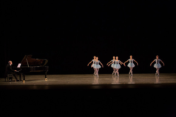 20150326_The_Concert_MCB_Kravitz_9C7C5253