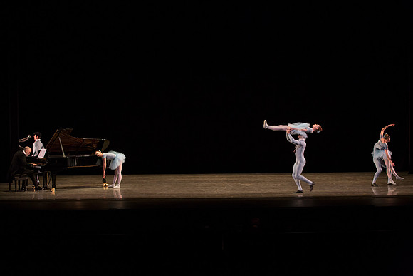 20150326_The_Concert_MCB_Kravitz_9C7C5176