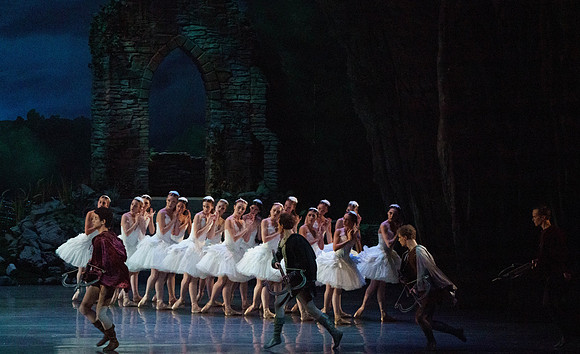 Swan_Lake_2_Cast_Jennifer_MCB_0499