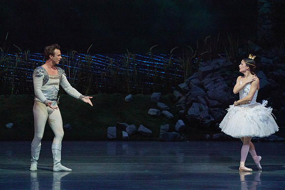 Swan_Lake_2_Cast_Jennifer_MCB_0138