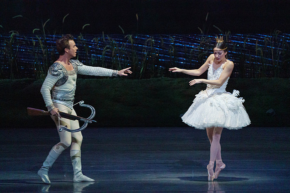 Swan_Lake_2_Cast_Jennifer_MCB_0021