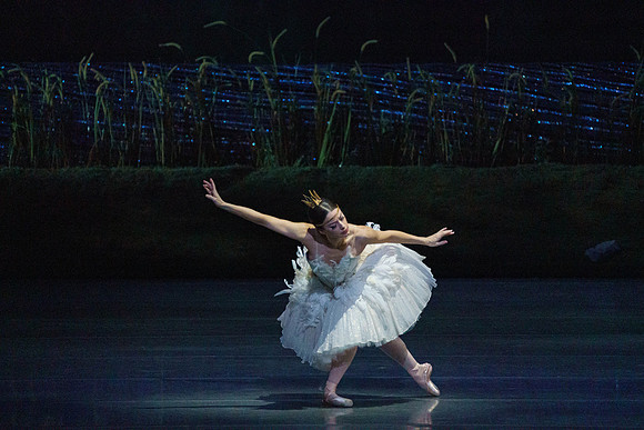 Swan_Lake_2_Cast_Jennifer_MCB_0013