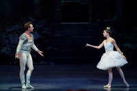 Swan_Lake_2_Cast_Jennifer_MCB_0056