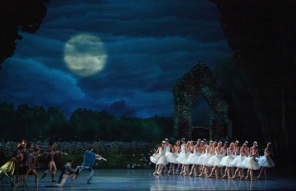 Swan_Lake_2_Cast_Jennifer_MCB_0501