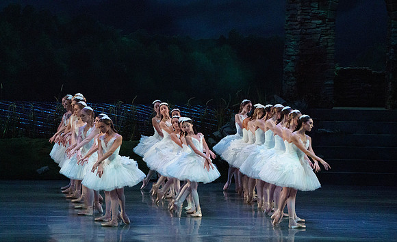 Swan_Lake_2_Cast_Jennifer_MCB_0579