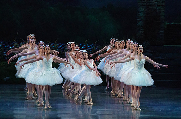 Swan_Lake_2_Cast_Jennifer_MCB_0573