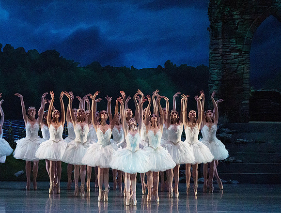 Swan_Lake_2_Cast_Jennifer_MCB_0419