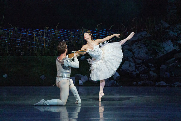 Swan_Lake_2_Cast_Jennifer_MCB_0339