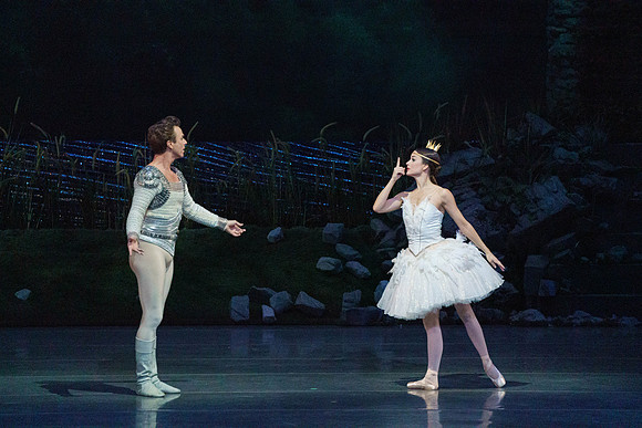 Swan_Lake_2_Cast_Jennifer_MCB_0192