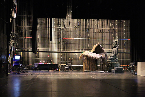 20150226_The_Pearl_Fisher_Backstage_Props_9C7C0371
