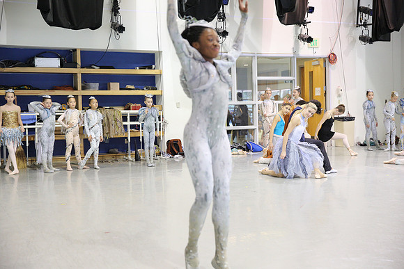 20160310_Midsummer_Act1_Studio_IMG_1234