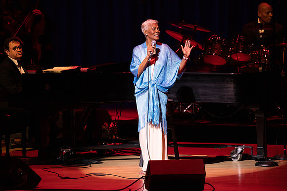20190706_Dionne_Warwick_MG_0341