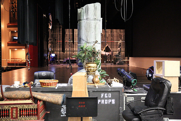 20150226_The_Pearl_Fisher_Backstage_Props_9C7C0362