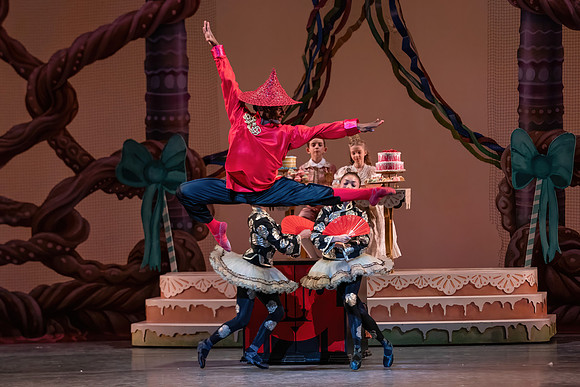 20251211_untitled20251211_untitled20251211_Nutcrackers_DR_MCB_DSC3021