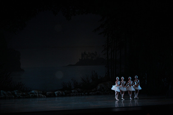 20151025_MCB_Swan_Lake_2Cast_Arsht_IMG_0076