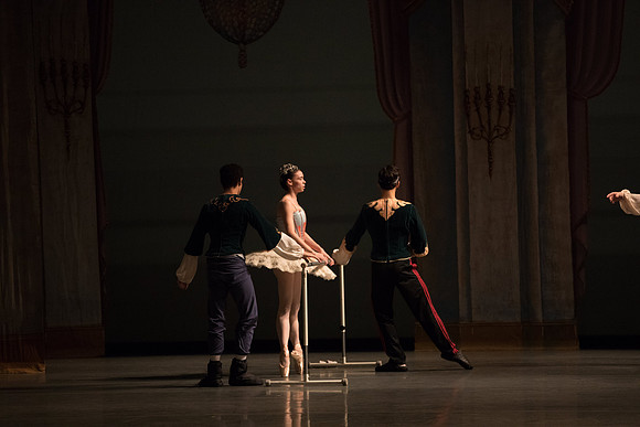 20180207_Theme_and_Variations_Backstage_73A0112