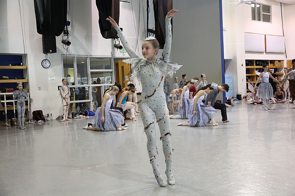 20160310_Midsummer_Act1_Studio_IMG_1259