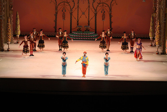 20141229_Nutcracker_WPB_Bows_CG3P4565