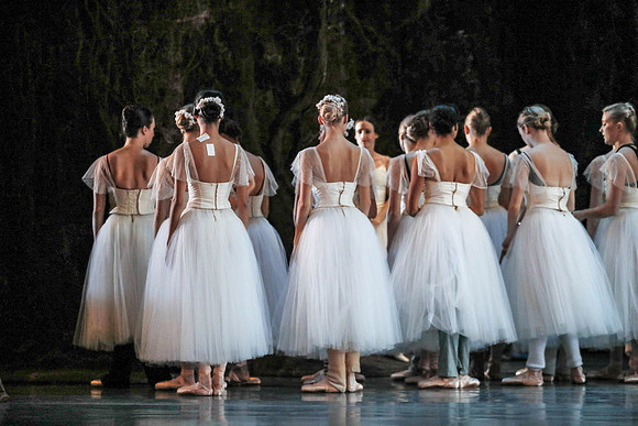 20161020_MCB_Giselle_2Cast_Act2_no Makeup_DRDA_Arsht_73A1436