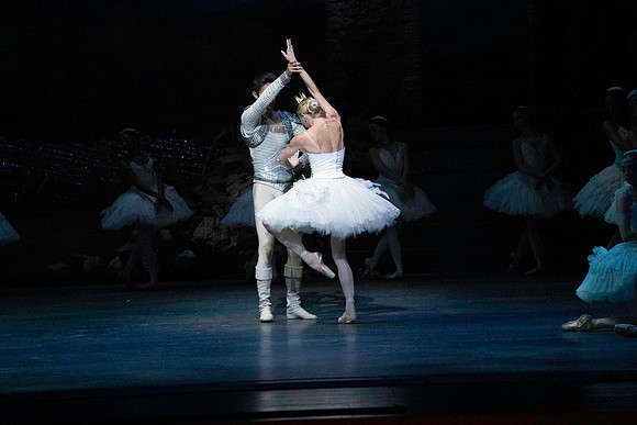 20240417_Swan_Lake_Act 4_2_Cast_DSC3004.ARW