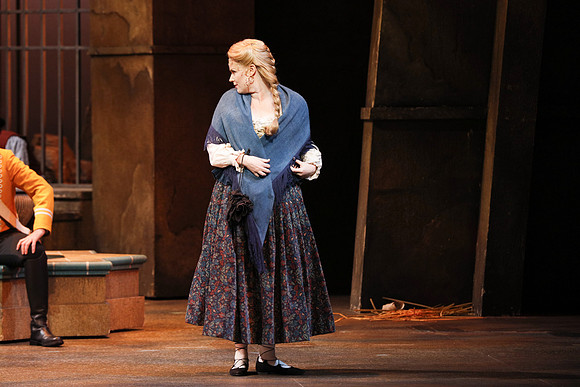 20161111_Carmen_DR_2Cast_S5D7060
