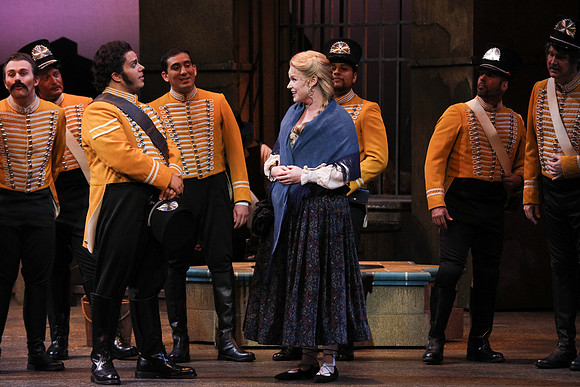 20161111_Carmen_DR_2Cast_S5D7075