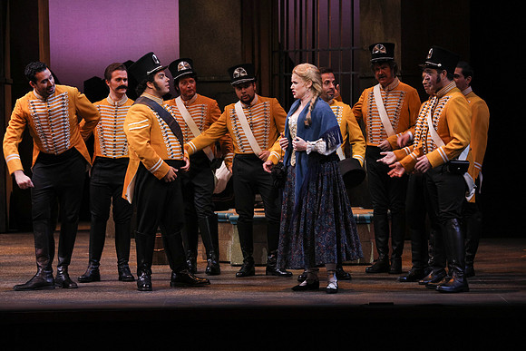 20161111_Carmen_DR_2Cast_S5D7092