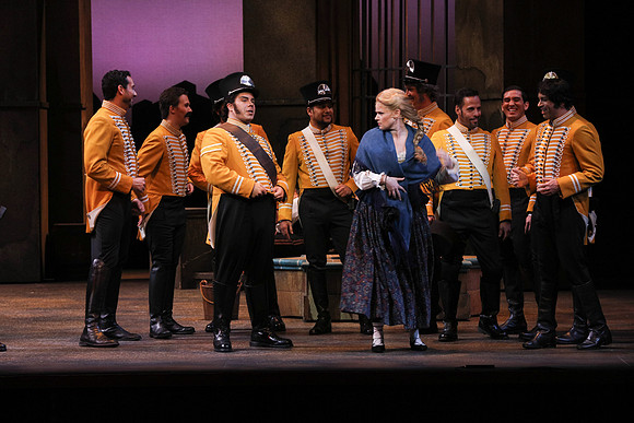20161111_Carmen_DR_2Cast_S5D7099