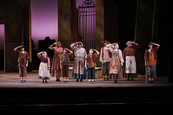 20161111_Carmen_DR_2Cast_S5D7130