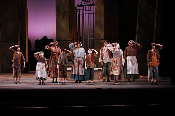 20161111_Carmen_DR_2Cast_S5D7137