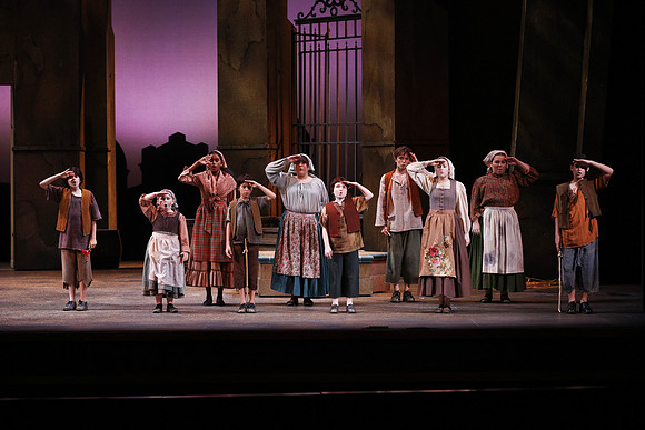 20161111_Carmen_DR_2Cast_S5D7138