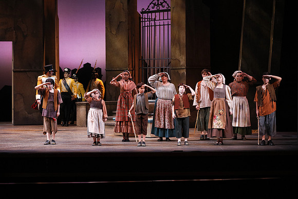 20161111_Carmen_DR_2Cast_S5D7145