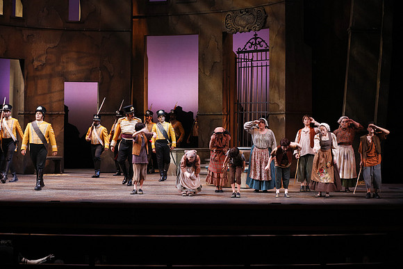 20161111_Carmen_DR_2Cast_S5D7146