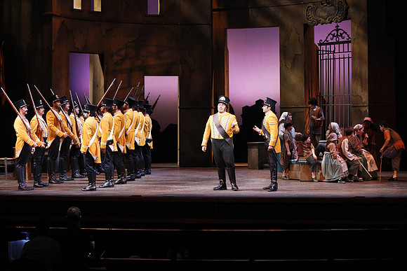 20161111_Carmen_DR_2Cast_S5D7155