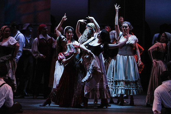 20161111_Carmen_DR_2Cast_S5D7204
