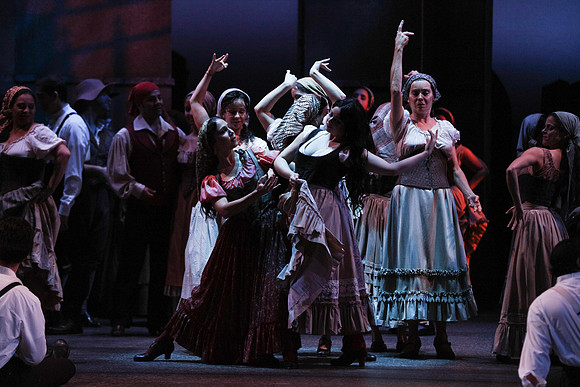 20161111_Carmen_DR_2Cast_S5D7205