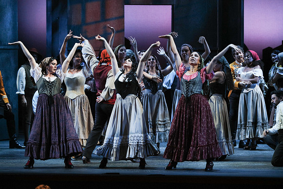 20161111_Carmen_DR_2Cast_S5D7226