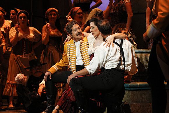 20161111_Carmen_DR_2Cast_S5D7254