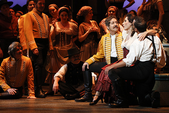 20161111_Carmen_DR_2Cast_S5D7257