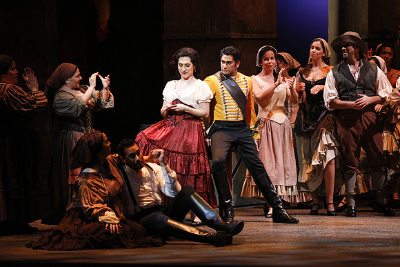20161111_Carmen_DR_2Cast_S5D7277