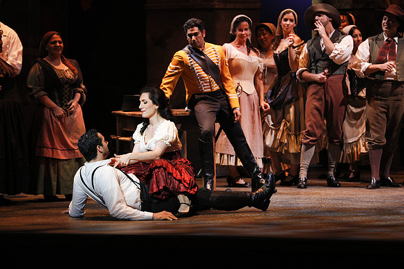 20161111_Carmen_DR_2Cast_S5D7309
