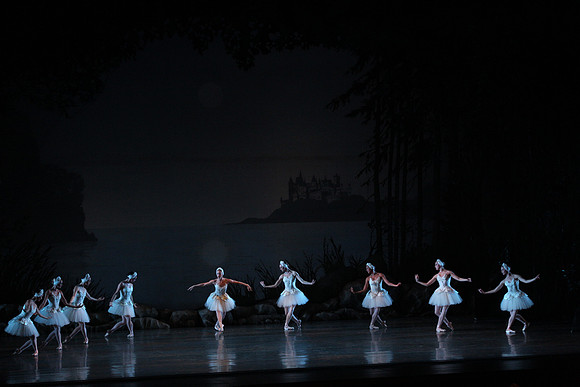 20151025_MCB_Swan_Lake_2Cast_Arsht_IMG_0122