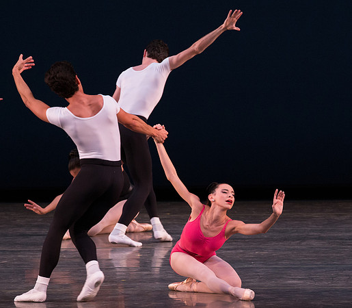 20150109_MCB_SI3M_Dress_Hear_the_Dance_CG3P0523