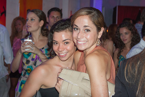 20120906_T1936x1288-56824