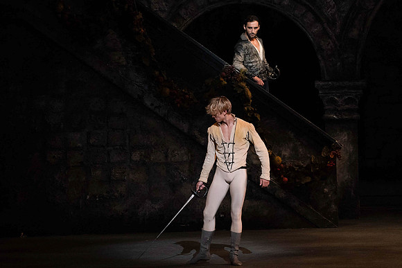 20221023_Romeo_And_Juliet_3_Cast_DSC2571