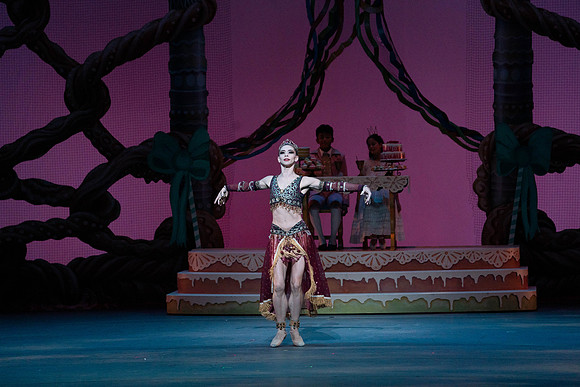 20221215_Nutcrackers_6PM_Dress_Rehersal_DSC0037.ARW