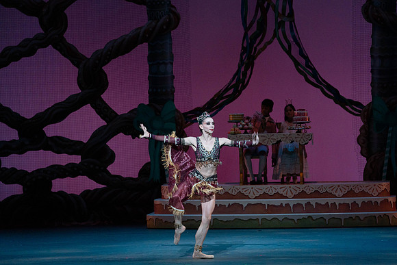20221215_Nutcrackers_6PM_Dress_Rehersal_DSC0076.ARW