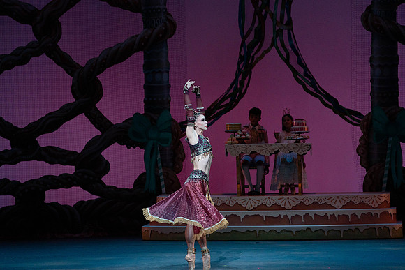 20221215_Nutcrackers_6PM_Dress_Rehersal_DSC0086.ARW