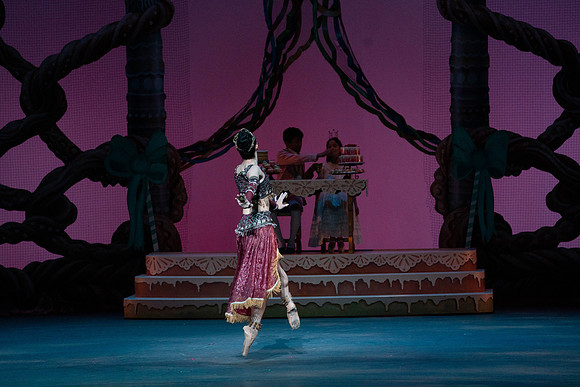 20221215_Nutcrackers_6PM_Dress_Rehersal_DSC0091.ARW