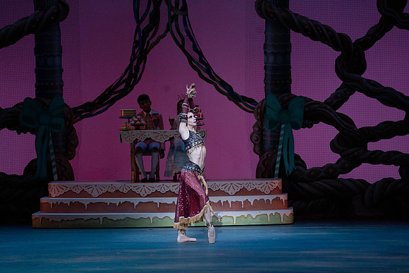 20221215_Nutcrackers_6PM_Dress_Rehersal_DSC0125.ARW